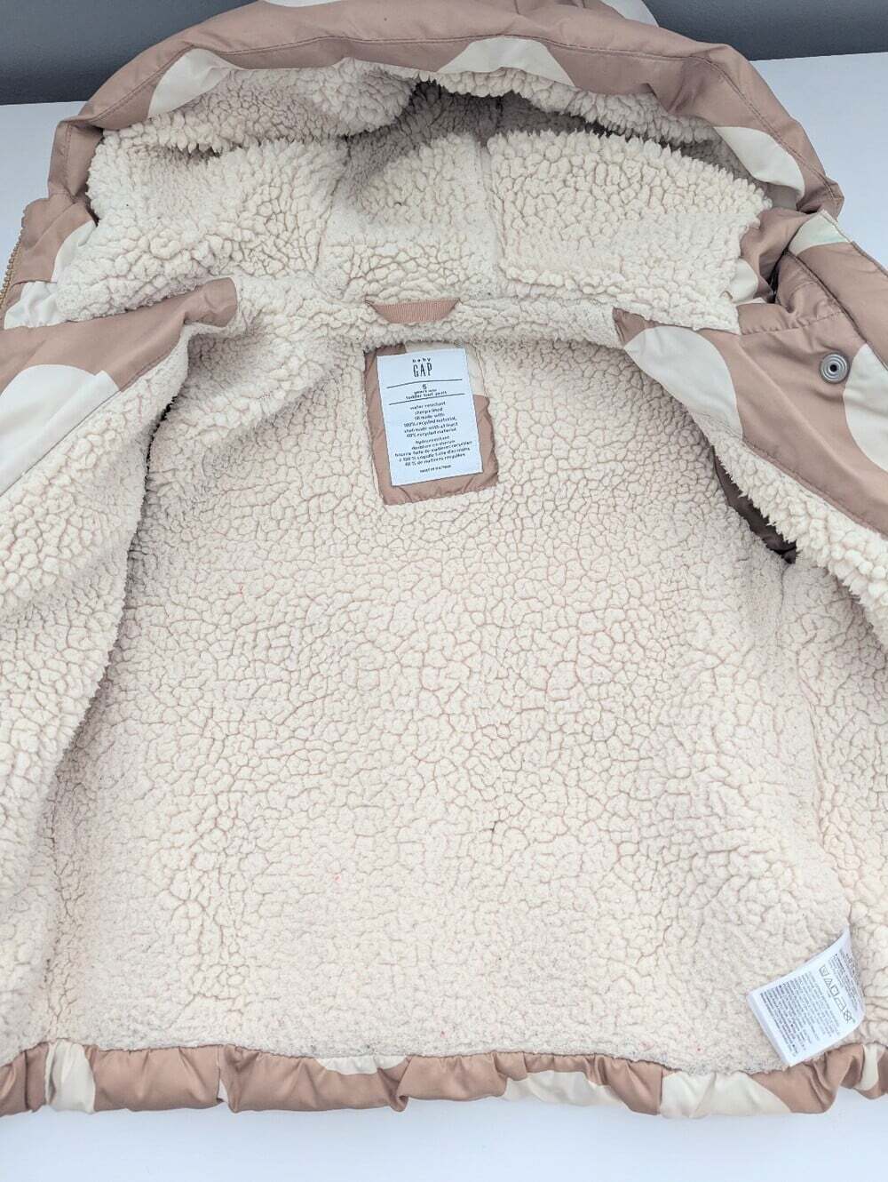 GAP Girls' (Size 5) Sherpa-Lined Puffer Jacket w/Hood - Picture 10 of 15